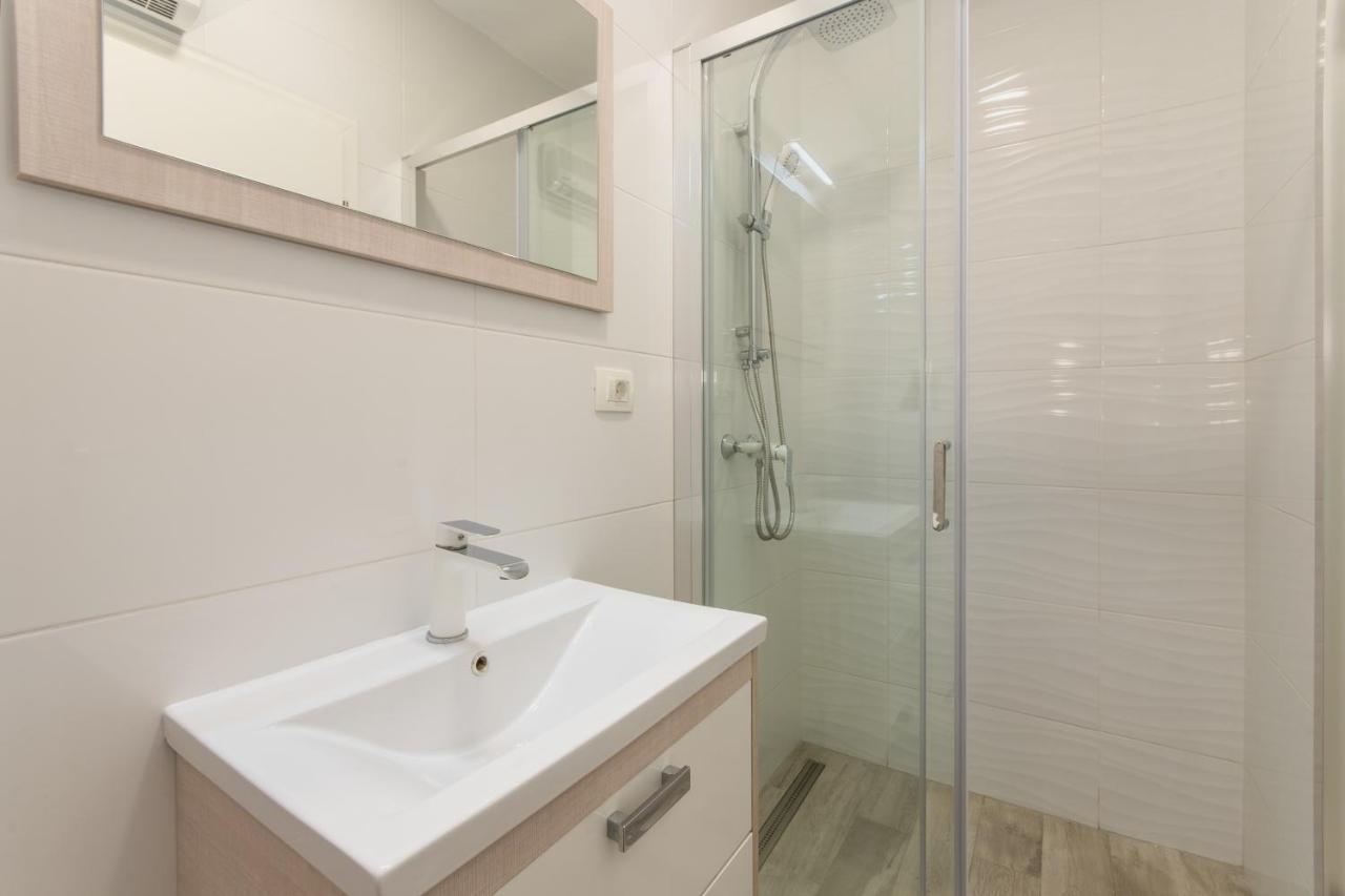 Rogotin Apartment Finta מראה חיצוני תמונה