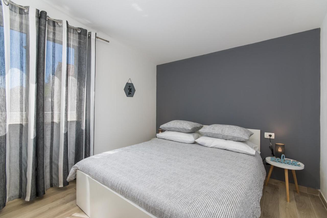 Rogotin Apartment Finta מראה חיצוני תמונה